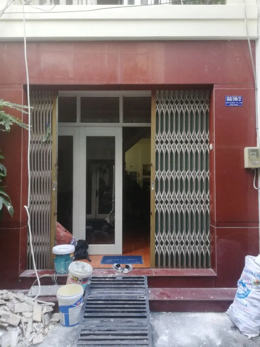 Thi công sơn, sửa chữa nhà tại Trần Văn Quang, Tân Bình