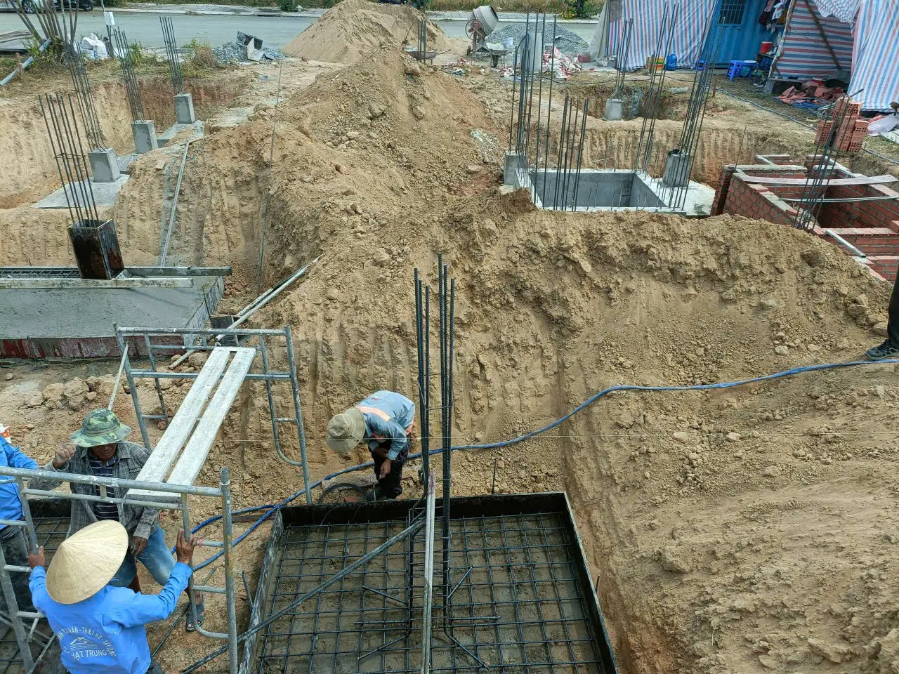 Thi công phần móng biệt thự 3 tầng tại Long Tân Nhơn Trạch Đồng Nai